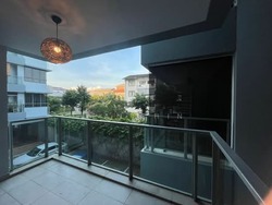D'Castilia (D15), Apartment #582012251
